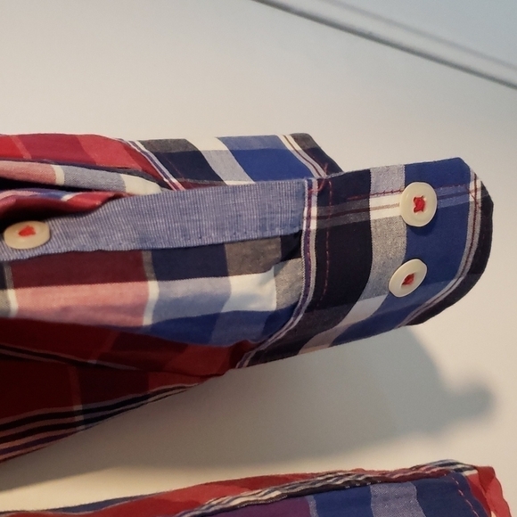 IZOD Plaid Button Down Long Sleeve Shirt - Picture 3 of 5